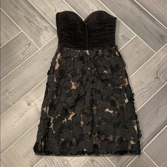 BCBGMAXAZRIA Strapless Black Cocktail Dress Size 6 - Picture 2 of 6